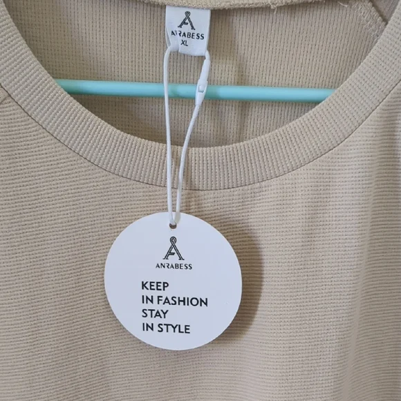 Women's Cream Sweatshirt - Picture 3 of 8